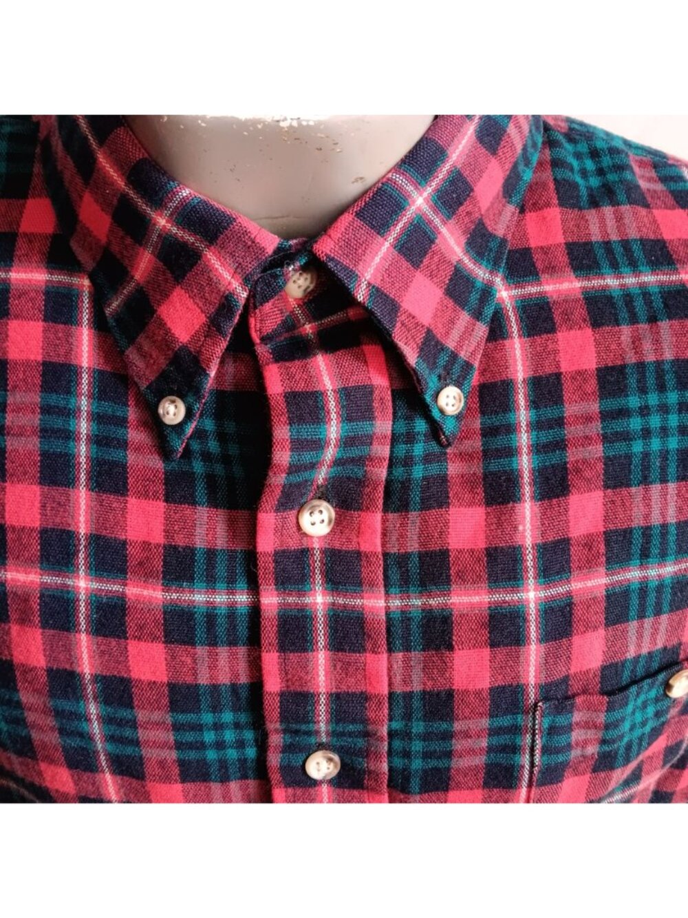 Vintage Large 1980s Red Green Plaid Button-Down Shirt Long Sleeves Casual Style